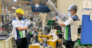 Efek Pertumbuhan Ekonomi Lapangan Kerja Indonesia